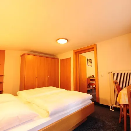 Haus Enzian Frühstückspension