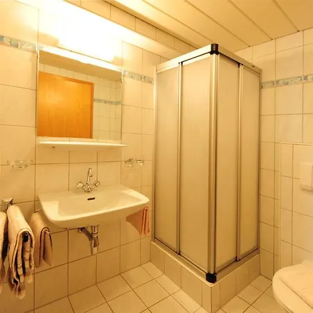 Haus Enzian Bed & Breakfast Sankt Anton am Arlberg