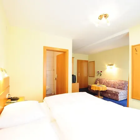 Haus Enzian Bed & Breakfast Sankt Anton am Arlberg